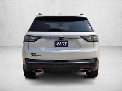 Used 2020 Chevrolet Traverse Premier w/ Redline Edition FWD image 6