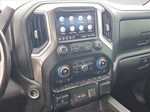 Used 2021 Chevrolet Silverado 1500 LT Trail Boss w/ Convenience Package II image 13