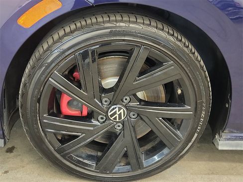 Used 2023 Volkswagen GTI SE w/ SE Leather Package image 22