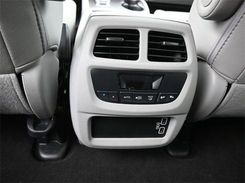 Used 2022 Honda Pilot Special Edition image 37