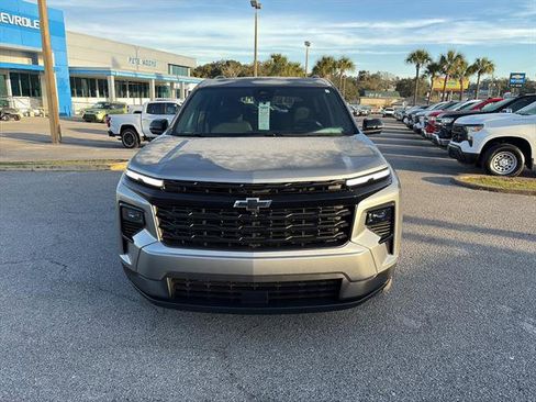New 2026 Chevrolet Traverse LT w/ Midnight/Sport Edition image 2