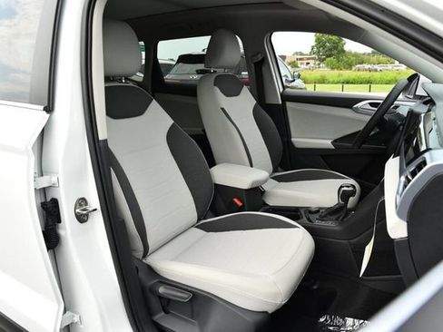 New 2026 Volkswagen Taos SE AWD/4WD image 20