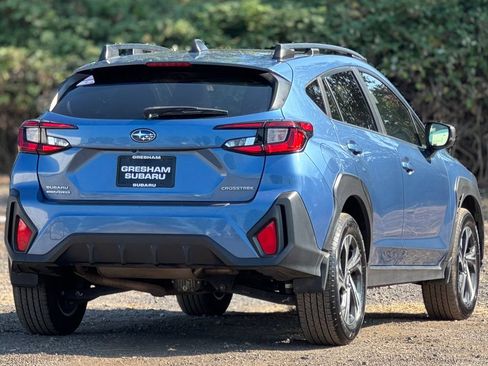 Used 2024 Subaru Crosstrek 2.0i Premium AWD/4WD image 7