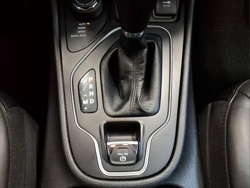 Used 2021 Jeep Cherokee Latitude Lux 80th Anniv w/ Quick Order Package 26U 80TH AWD/4WD image 13