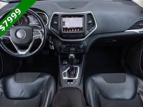 Used 2016 Jeep Cherokee Trailhawk image 18