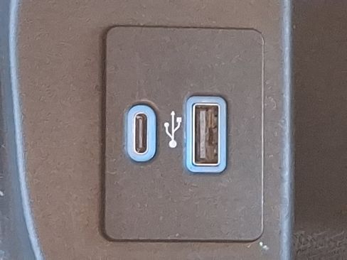 Certified 2022 Ford F150 XLT w/ Equipment Group 302A High image 23