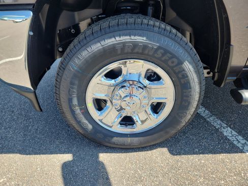 New 2025 RAM 2500 Tradesman image 27