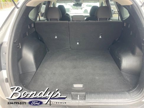 Used 2022 Hyundai Tucson SEL image 18