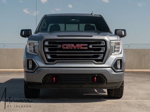 Used 2019 GMC Sierra 1500 AT4 w/ AT4 Premium Package AWD/4WD image 4