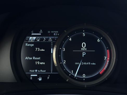 Used 2014 Lexus IS 350 w/ F Sport Package RWD image 12