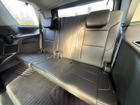 Used 2018 Chevrolet Tahoe LT image 21