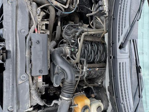 Used 2013 Ford F150 STX w/ Mid Equipment Group RWD image 24