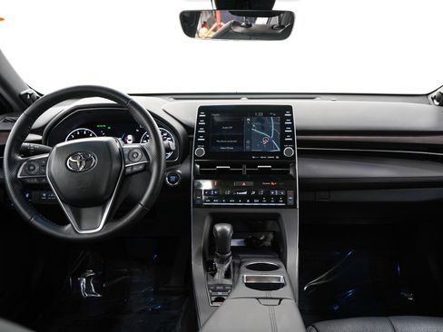 Used 2021 Toyota Avalon Limited w/ Advanced Safety Package FWD image 14