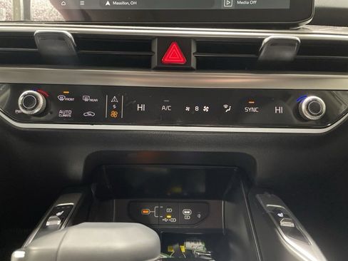 New 2026 Kia Sorento X-Line EX image 35