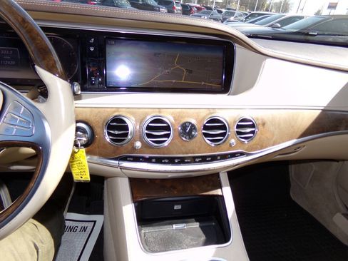 Used 2014 Mercedes-Benz S 550 Sedan image 56