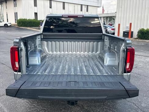 Certified 2025 GMC Sierra 1500 SLT RWD image 12