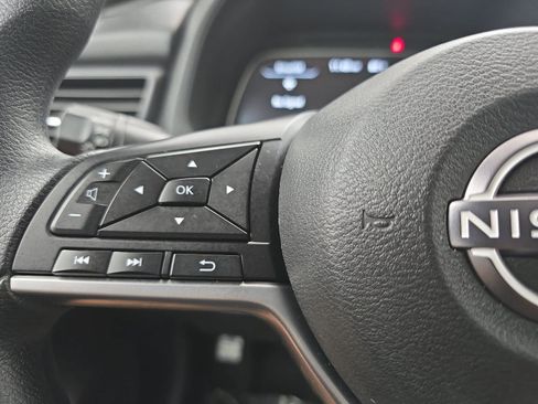 Used 2023 Nissan Leaf S FWD image 14