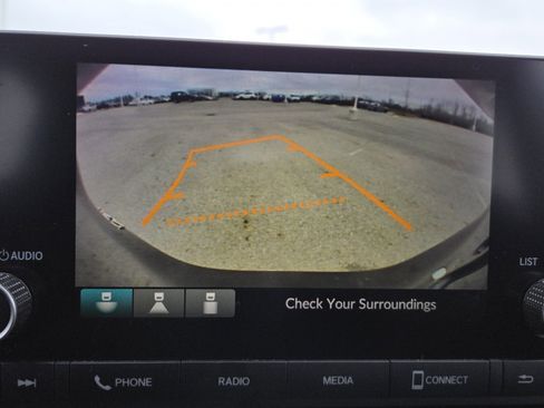 Used 2023 Honda HR-V LX image 8