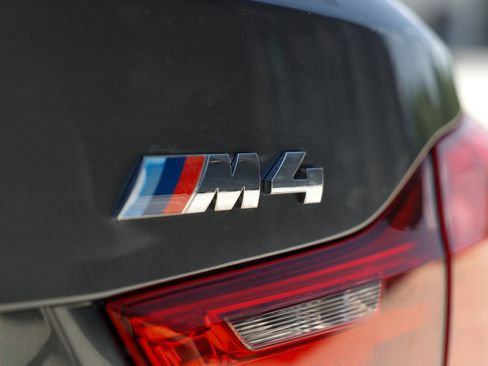 Used 2016 BMW M4 Convertible RWD image 52