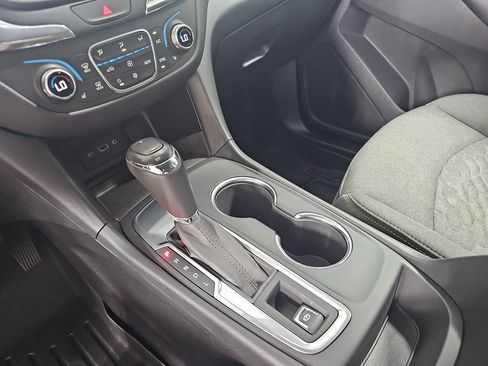 Used 2019 Chevrolet Equinox LT FWD image 30