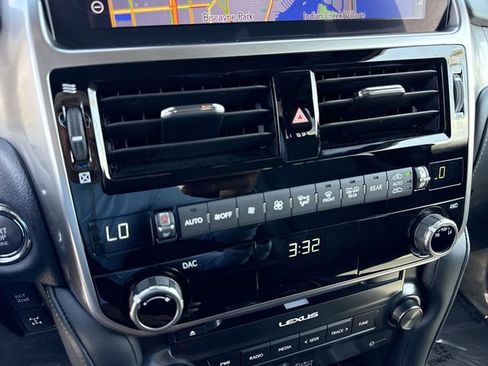 Certified 2023 Lexus GX 460 Premium AWD/4WD image 19