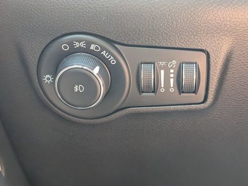 Certified 2023 Jeep Compass Limited AWD/4WD image 14