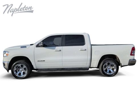 Used 2022 RAM 1500 Big Horn AWD/4WD image 9