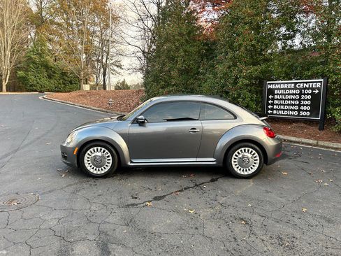 Used 2016 Volkswagen Beetle 1.8T image 4