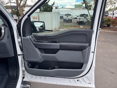 Used 2025 Ford F150 XLT w/ Equipment Group 301A Standard AWD/4WD image 33