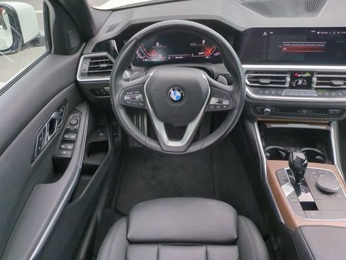 Used 2020 BMW 330i Sedan w/ Convenience Package RWD image 17