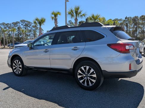 Used 2017 Subaru Outback 2.5i Limited image 6
