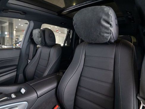 New 2026 Mercedes-Benz GLS 580 GLS 580 image 13