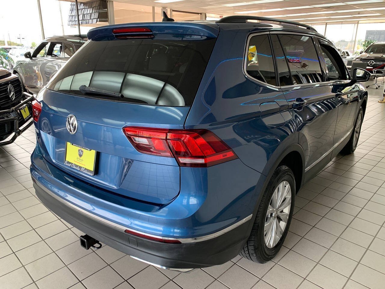 Used 2018 Volkswagen Tiguan SE AWD/4WD image 9