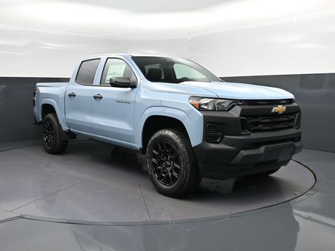 New 2026 Chevrolet Colorado W/T image 9