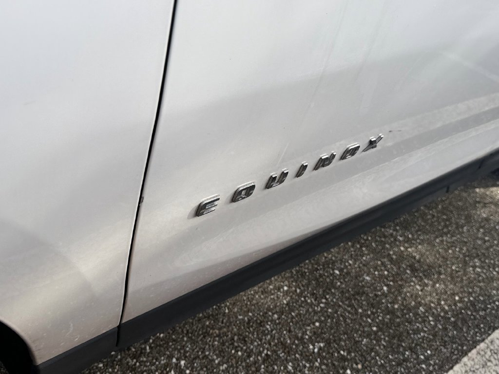 Used 2019 Chevrolet Equinox LS w/ LS Convenience Package FWD image 6
