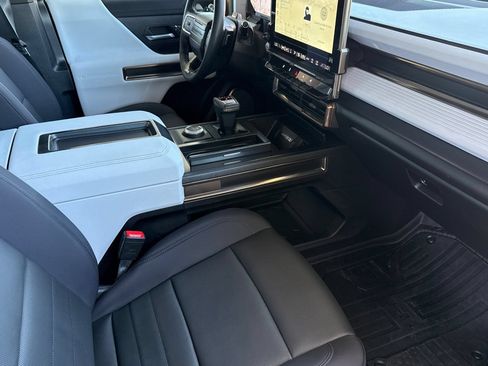 Used 2025 GMC Hummer EV 3X AWD/4WD image 22