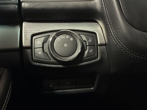 Used 2017 Ford Explorer Platinum AWD/4WD image 19