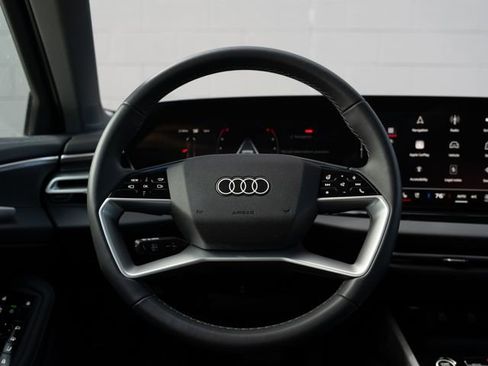 Used 2025 Audi A5 2.0T Premium Plus w/ Premium Plus image 23