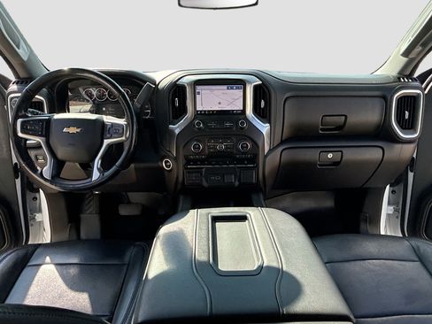 Used 2019 Chevrolet Silverado 1500 LTZ w/ LTZ Premium Package AWD/4WD image 3