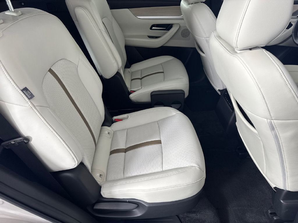 Certified 2025 MAZDA CX-90 Plug-In Hybrid w/ Premium Plus AWD/4WD image 16