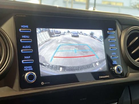 Used 2021 Toyota Tacoma SR w/ SR Convenience Package image 20