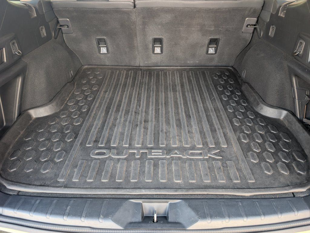 Used 2023 Subaru Outback Onyx Edition AWD/4WD image 28