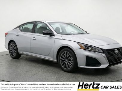 Used 2025 Nissan Altima 2.5 SV