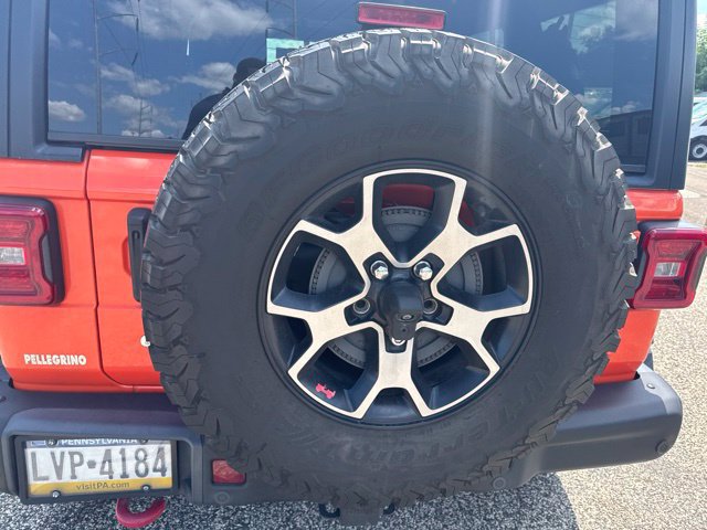 Used 2018 Jeep Wrangler Unlimited Rubicon w/ Dual Top Group AWD/4WD image 9
