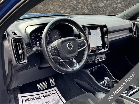 Used 2021 Volvo XC40 T5 R-Design w/ Climate Package AWD/4WD image 12
