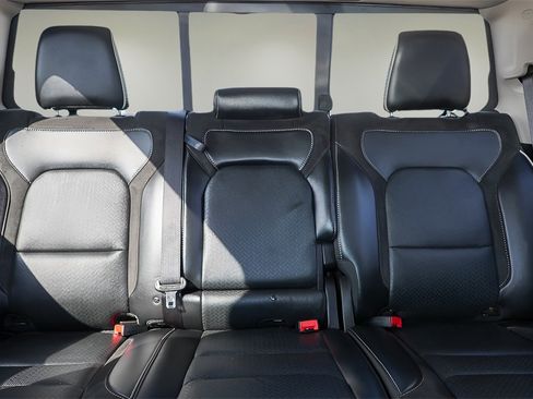 Used 2022 RAM 1500 Laramie image 19