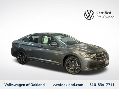 Certified 2023 Volkswagen Jetta SE