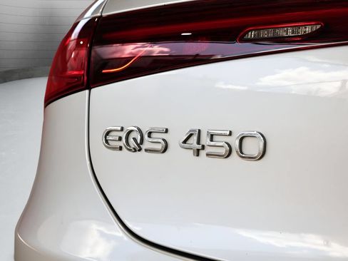 Used 2023 Mercedes-Benz EQS 450+ 4MATIC Sedan image 17