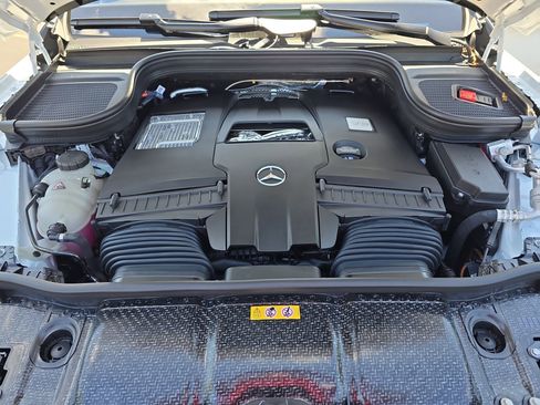 New 2026 Mercedes-Benz GLS 580 GLS 580 image 31