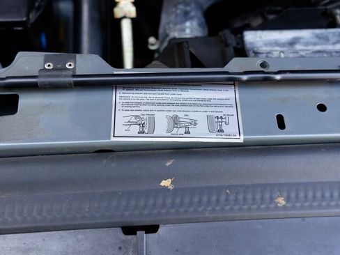 Used 1993 Ford F150 Lightning RWD image 45